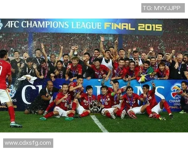 Topps足球卡片系列深度解析 足球明星卡的收藏价值与市场趋势 Topps足球卡片系列深度解析 足球明星卡的收藏价值与市场趋势