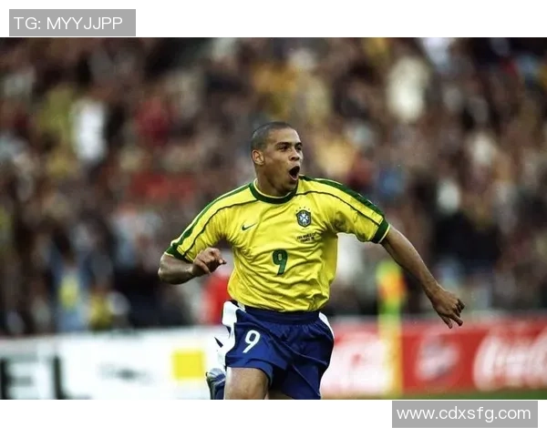 天下足球百大球星榜单揭晓 足坛传奇人物谁能登顶引发热议