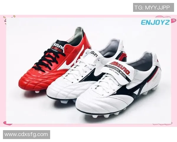 球星推荐的顶级足球鞋款解析及选择指南